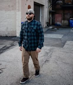 Deadbeat Customs - Classic Flannel Shirt - Forest (S,M) -Bell Helmets Store deadbeat customs classic flannel shirt forest 69008.1697659120