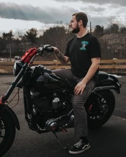 Deadbeat Customs Monster Helmet T-Shirt 11 Deadbeat Customs Monster Helmet T-Shirt -Bell Helmets Store deadbeat customs monster helmet t shirt 24090.1697659157