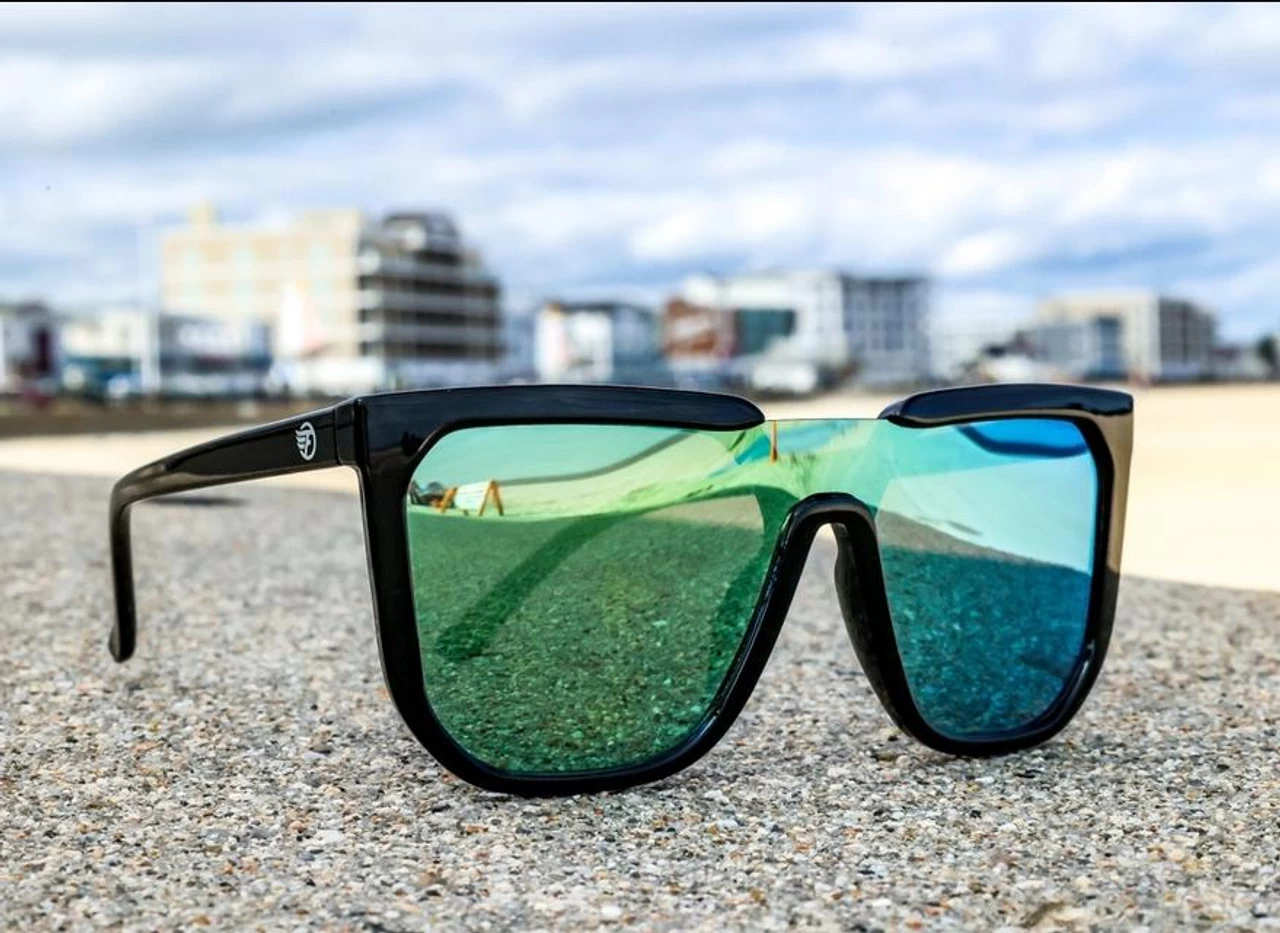 Flight Eyewear Fly-Hi Sunglasses - Black Frames / Gold Lens 5 Flight Eyewear Fly-Hi Sunglasses - Black Frames / Gold Lens - Image 3