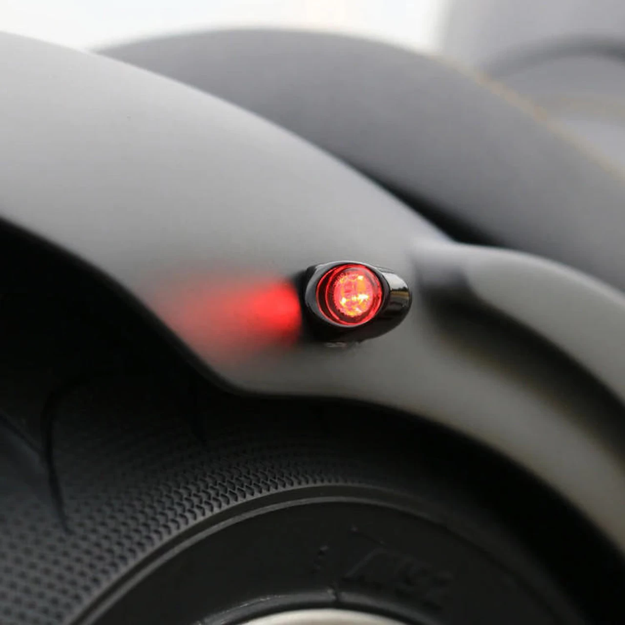 Kodlin - 3-In-1 Smooth Bullet Turn Signals (Universal Fit) 5 Kodlin - 3-In-1 Smooth Bullet Turn Signals (Universal Fit) - Image 3