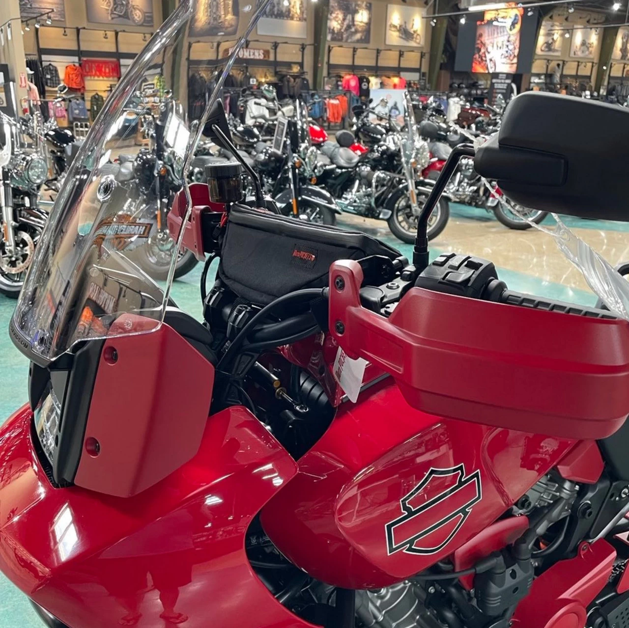 Moto Pockets - Handlebar Bag 4 Moto Pockets - Handlebar Bag - Image 2