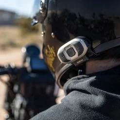 SENA - SF4 Bluetooth® Communication System; Single-Pack 7 SENA - SF4 Bluetooth® Communication System; Single-Pack -Bell Helmets Store sena sf4 bluetooth communication system single pack 97667.1690481314