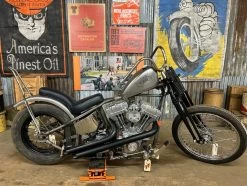 V-Twin - Chopper "Hummer" 2.5 Gallon Gas Tank 11 V-Twin - Chopper "Hummer" 2.5 Gallon Gas Tank -Bell Helmets Store v twin manufacturing v twin chopper hummer 2.5 gallon gas tank 61213.1690484201
