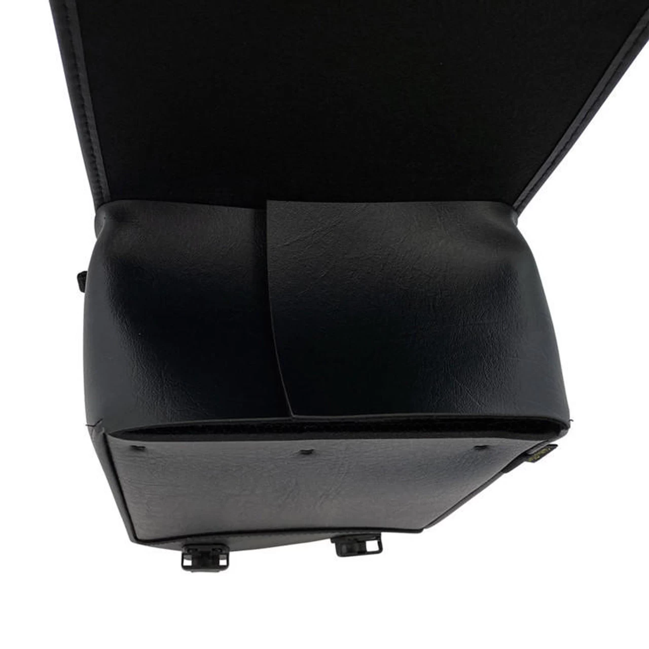 Willie And Max - Brass Monkey Sissy Bar Bag 7 Willie And Max - Brass Monkey Sissy Bar Bag - Image 5